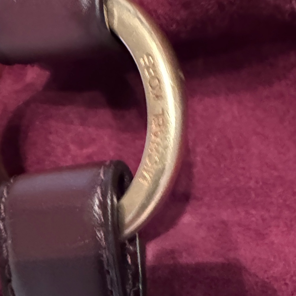 Michael Kors Elegant Burgundy Leather and Suede Women's Bag - Picture 3 of 15